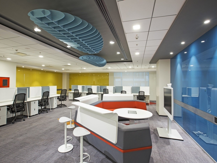 創(chuàng)意廣州辦公室裝修.jpg 創(chuàng)意廣州辦公室裝修.jpg