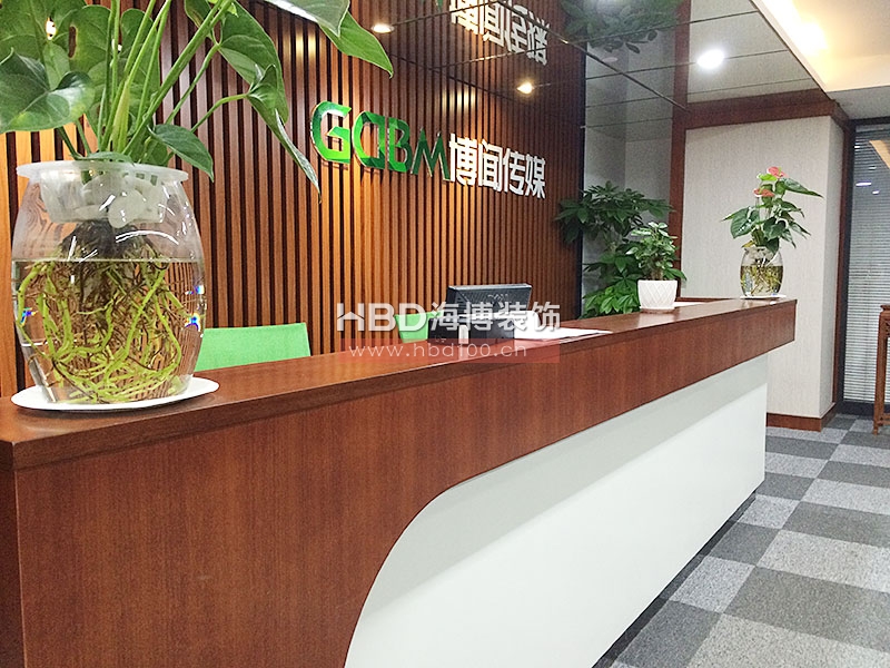 現代簡約風格辦公室裝修設計.jpg 現代簡約風格辦公室裝修設計.jpg